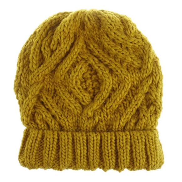 Chunky Knit Beanie - Picture 3 of 7
